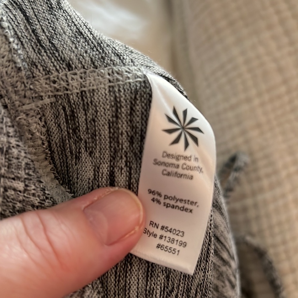 NWT Athleta Techie Sweat Ankle Pant Size: Medium - Picture 10 of 14
